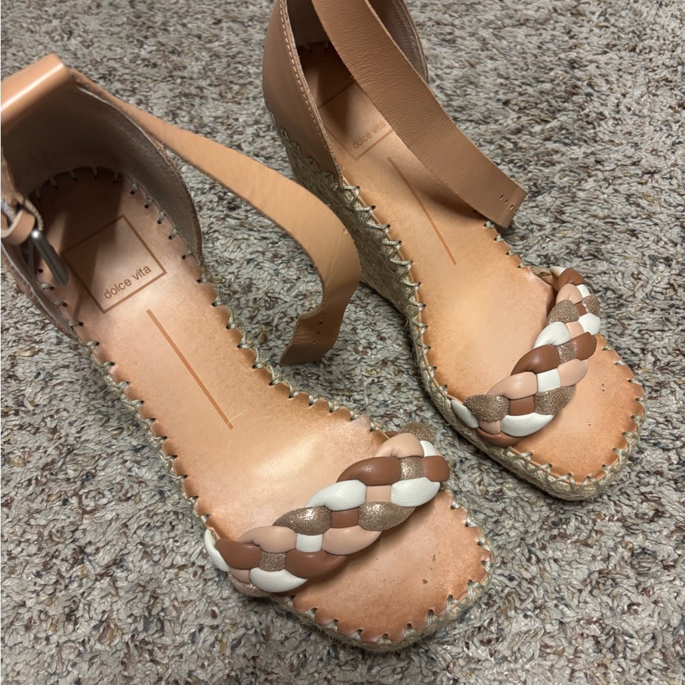 Dolce Vita Tan and White Wedge Sandals with Braided Design